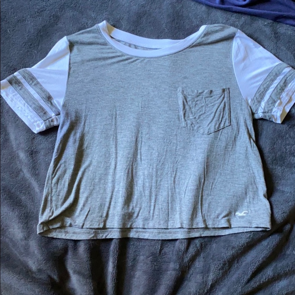 Hollister grey t-shirt